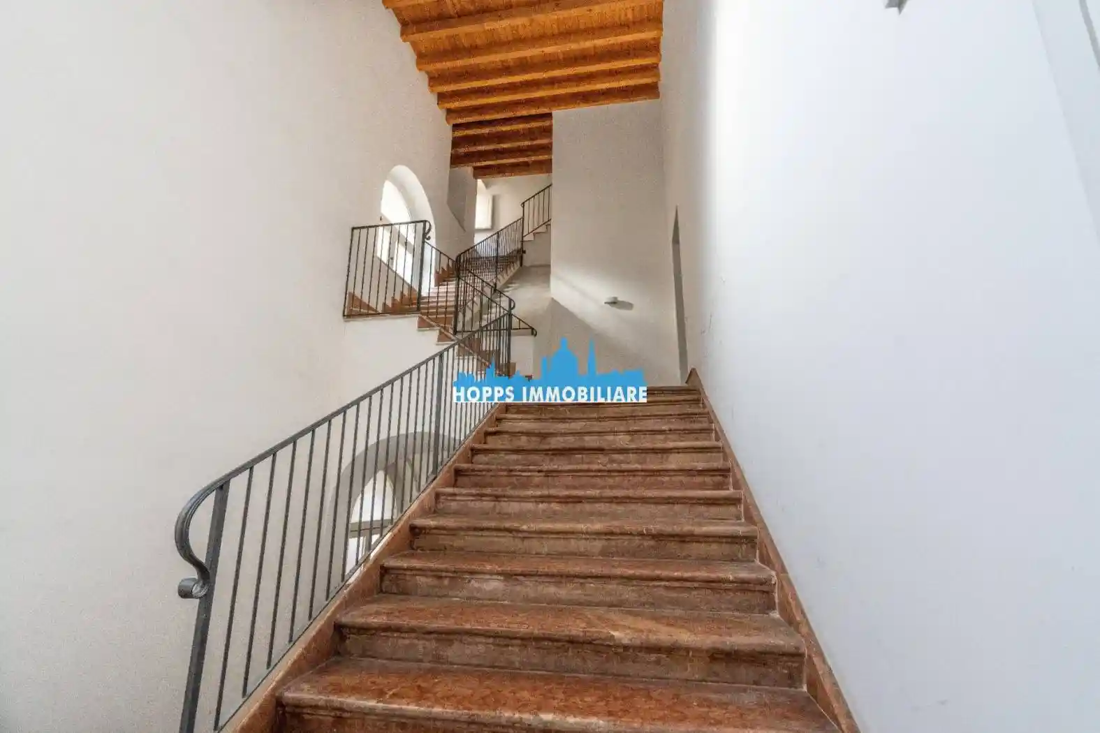 Quadrilocale via Teatro Garibaldi, Kalsa, Palermo - foto 3