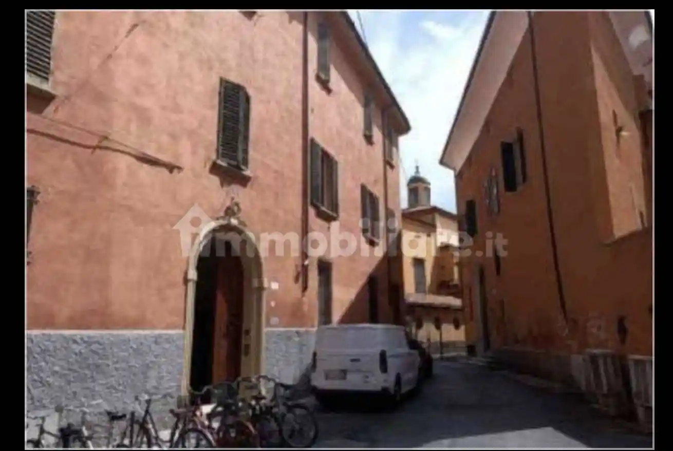 Trilocale via Schiavonia 1, Centro Storico, Bologna - foto 4