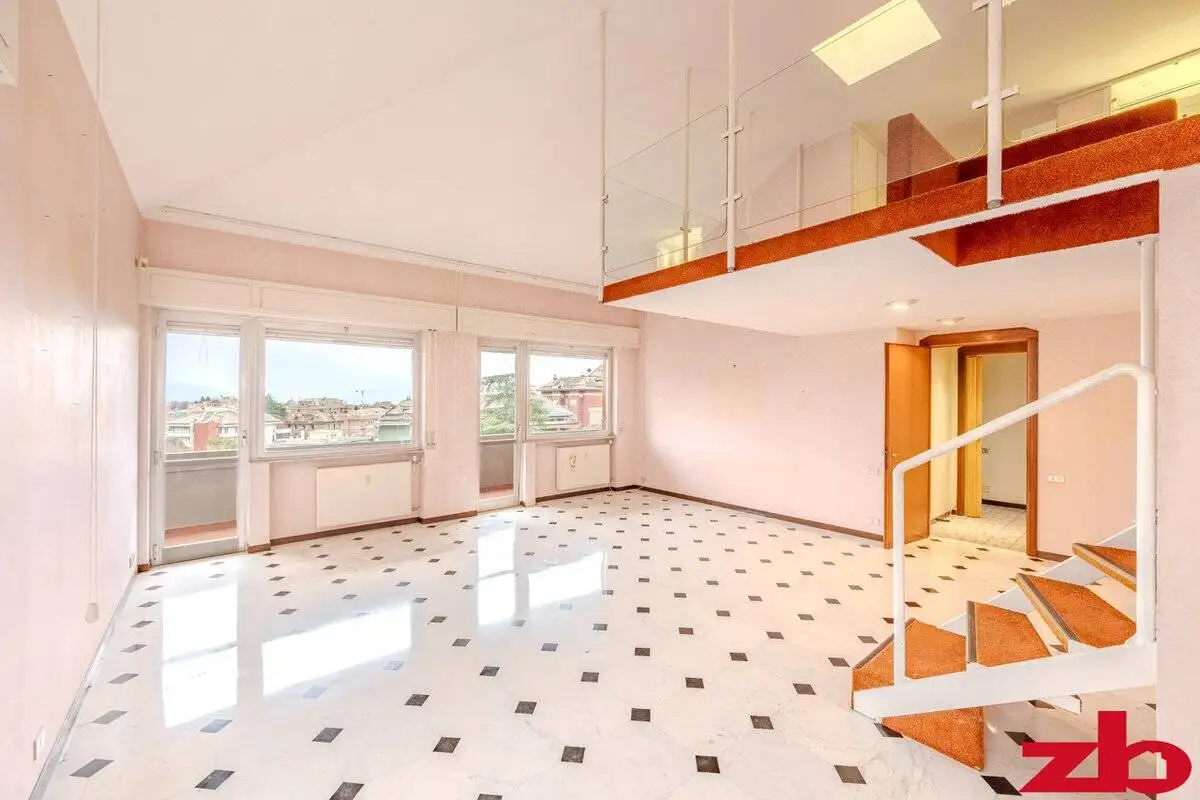 Appartamento in vendita a Genova