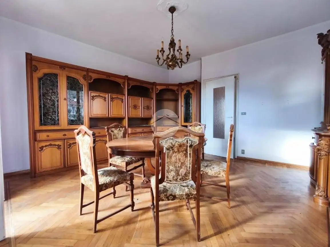 Appartamento in vendita a Lanzo Torinese