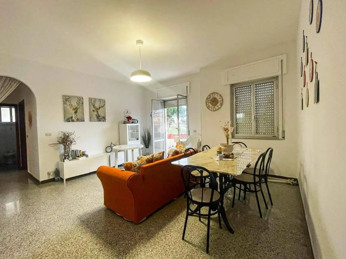 Appartamento in vendita a Falerna