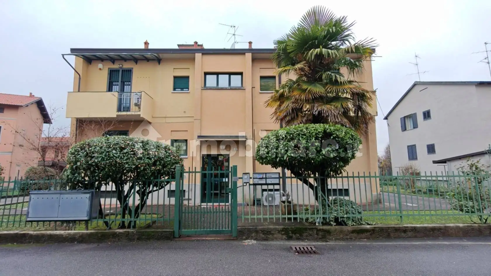 Appartamento in vendita a Aicurzio