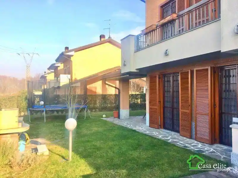 Villa bifamiliare via Padri Ladie' 67, Casaletto Lodigiano - foto 4