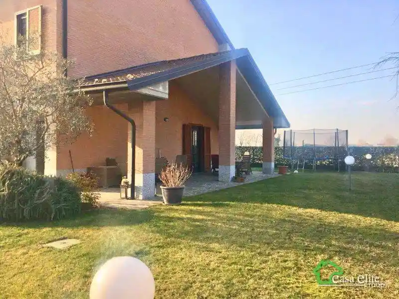 Villa bifamiliare via Padri Ladie' 67, Casaletto Lodigiano - foto 5