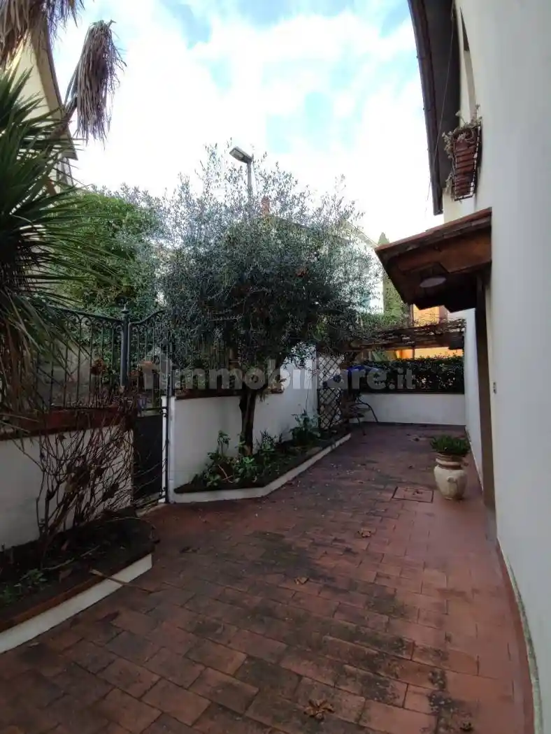 Villa bifamiliare via del Villone 75/D, Stadio, Pistoia - foto 5