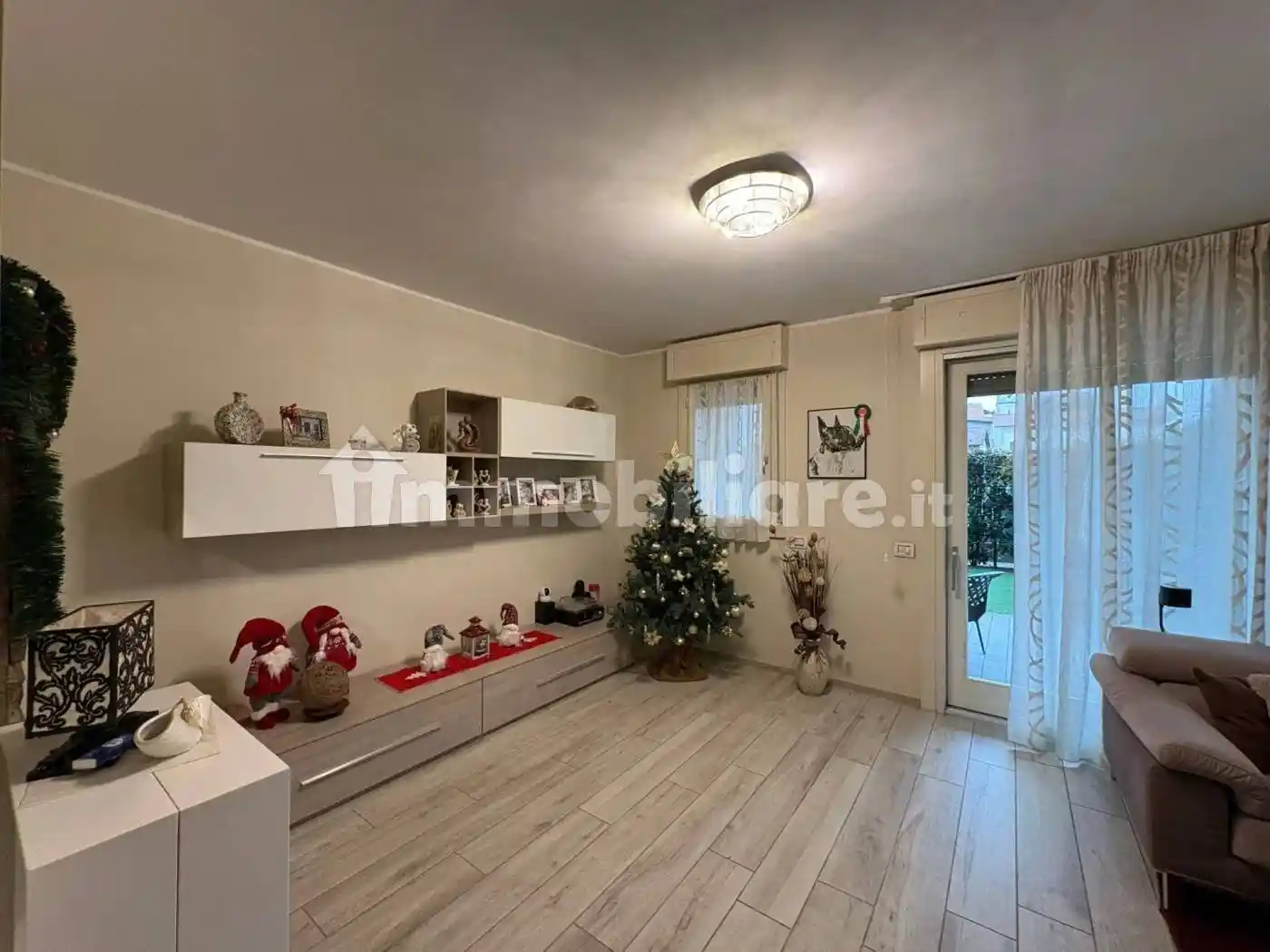 Trilocale via Pola, 77, Centro, Caronno Pertusella - foto 5