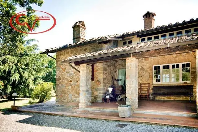 Villa in vendita a Monte San Savino