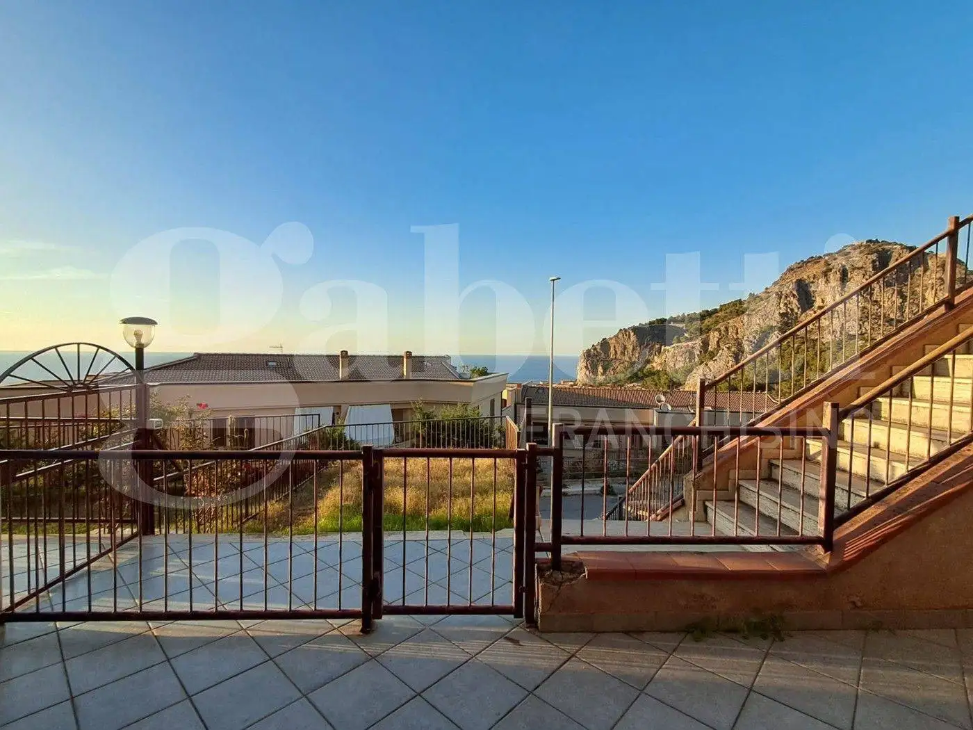 Appartamento in vendita a Cefalù