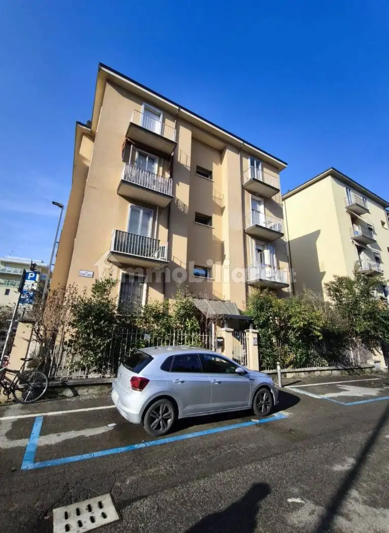 Appartamento in vendita a Bologna