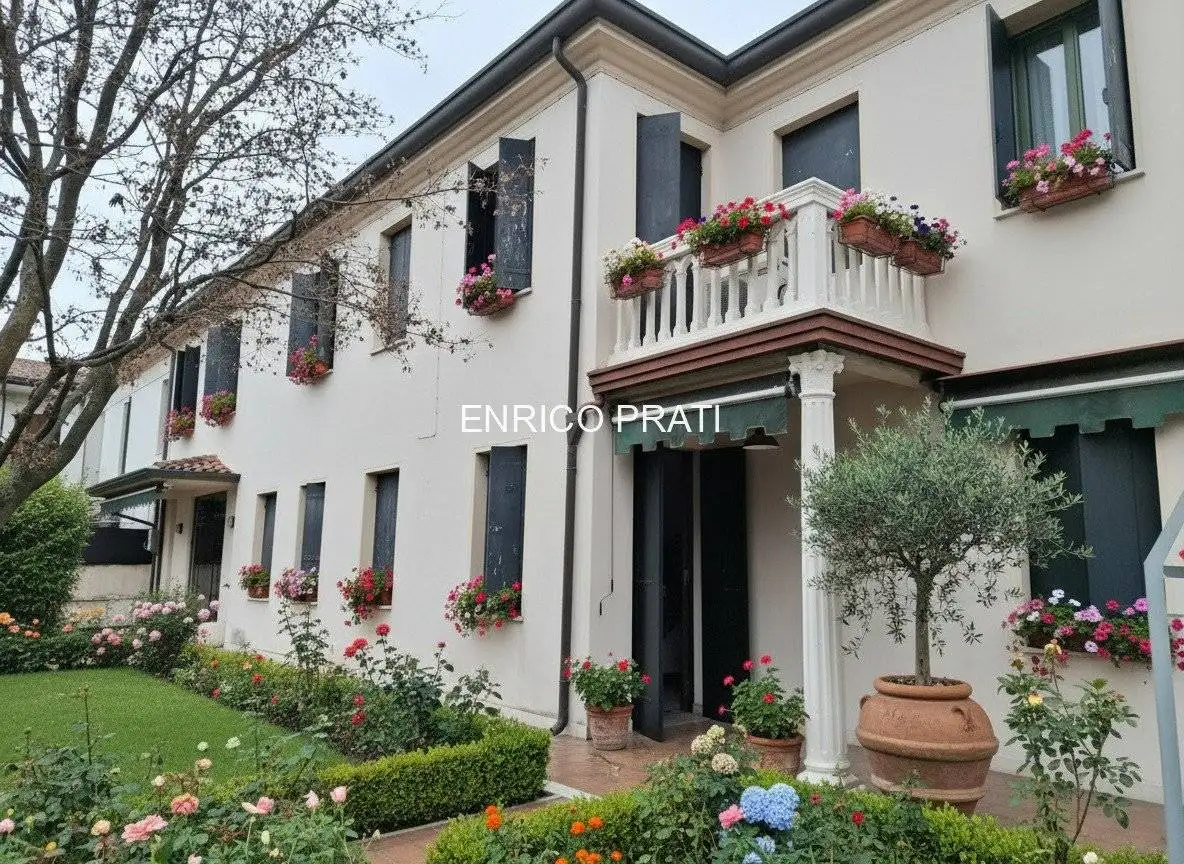 Villa in vendita a Tombolo