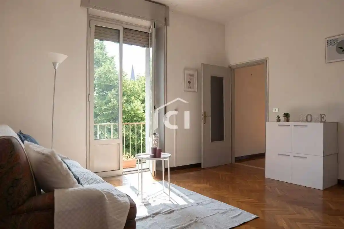 Appartamento buono stato, secondo piano, Centro Storico, Verona - foto 4