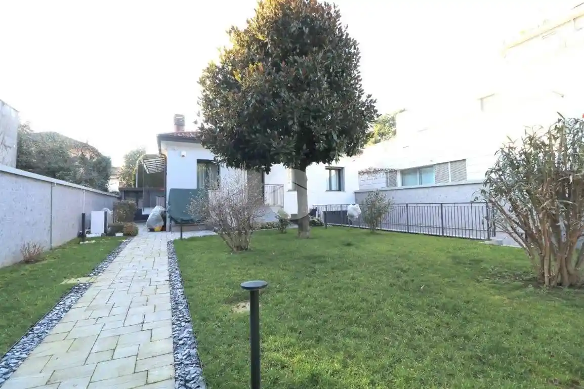 Villa unifamiliare via Minotti 14, Centro, Rho - foto 3