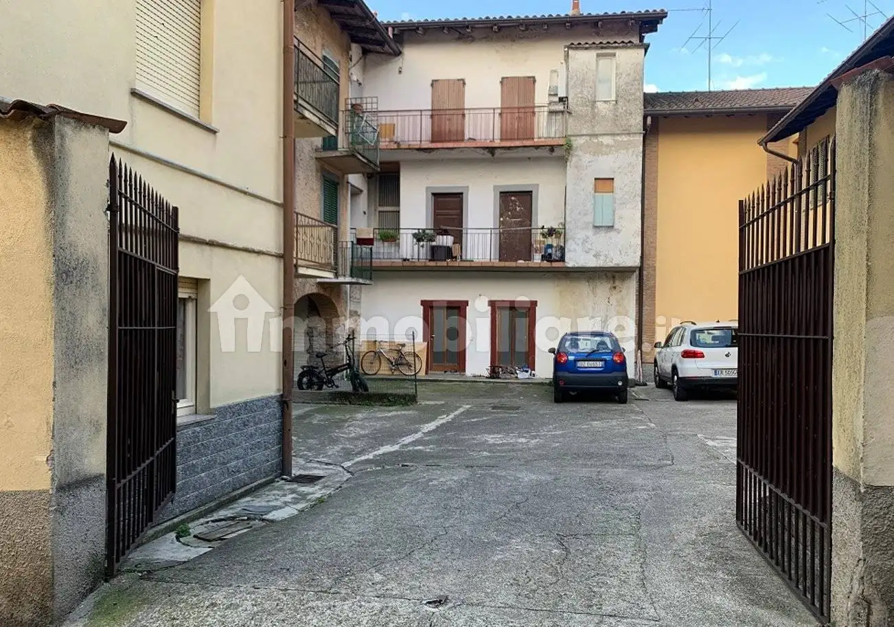 Appartamento in asta a Mapello