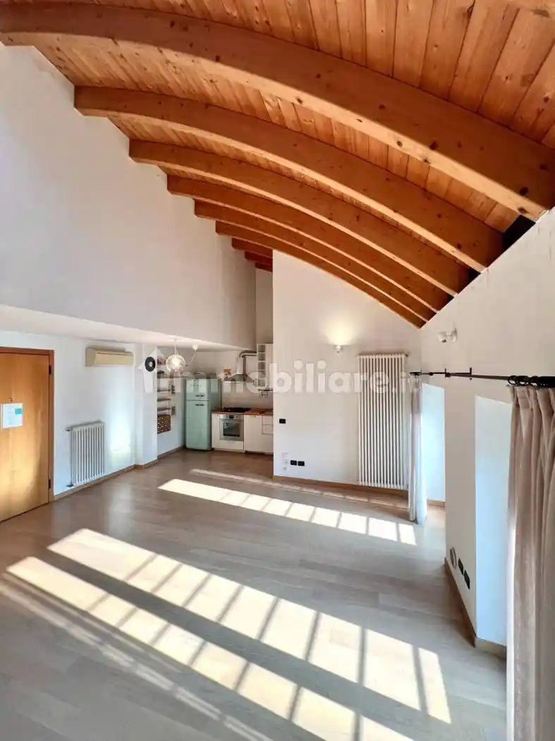 Trilocale via Aurelio Saffi 1, San Zeno, Verona - foto 2