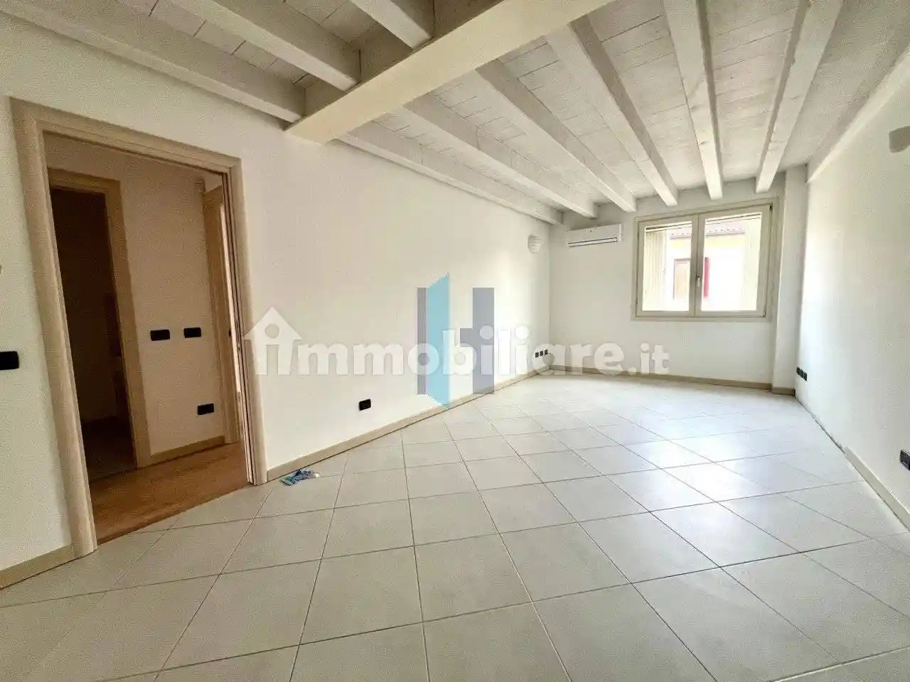 Trilocale via Vittorio Arici 16, San Polo Vecchio, Brescia - foto 5