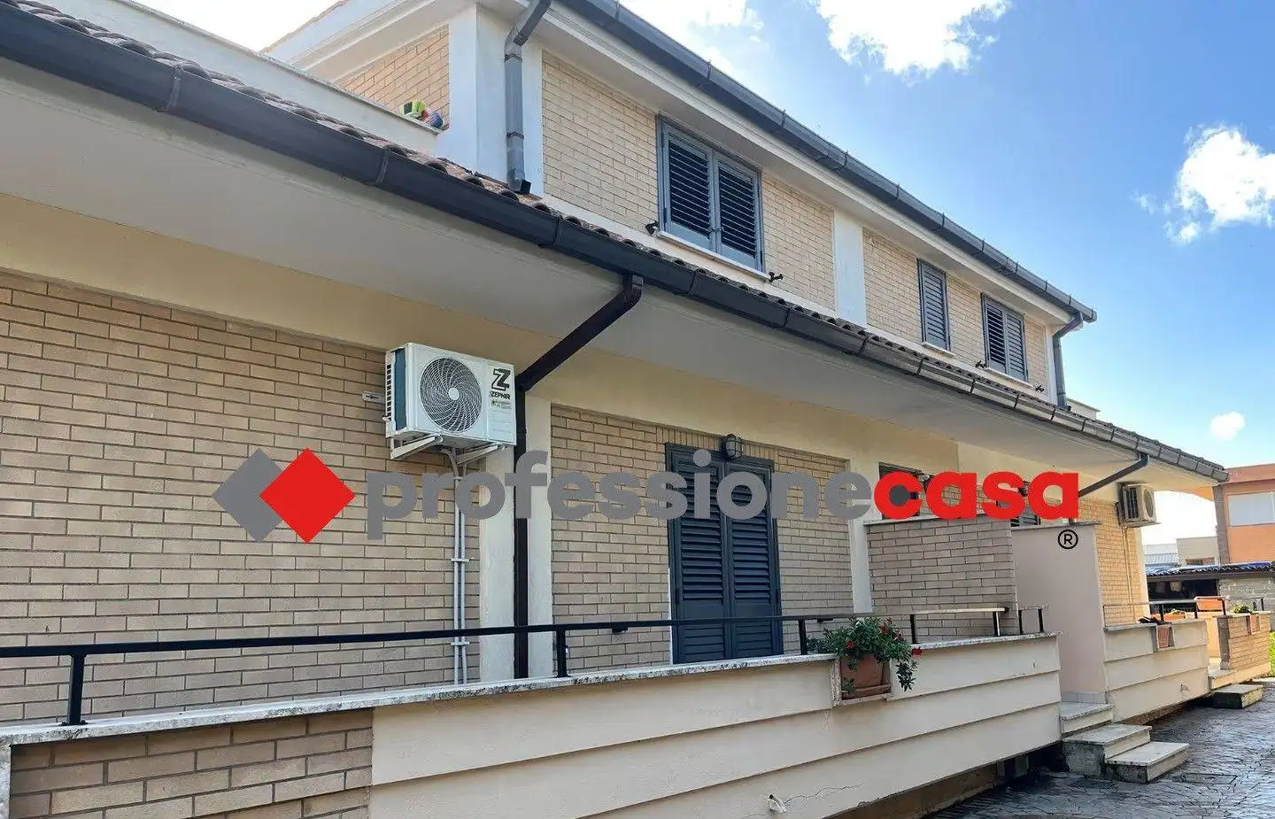 Appartamento in affitto a Pomezia