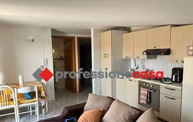 Bilocale buono stato, primo piano, Maggiona - Area Produttiva, Pomezia - foto 2