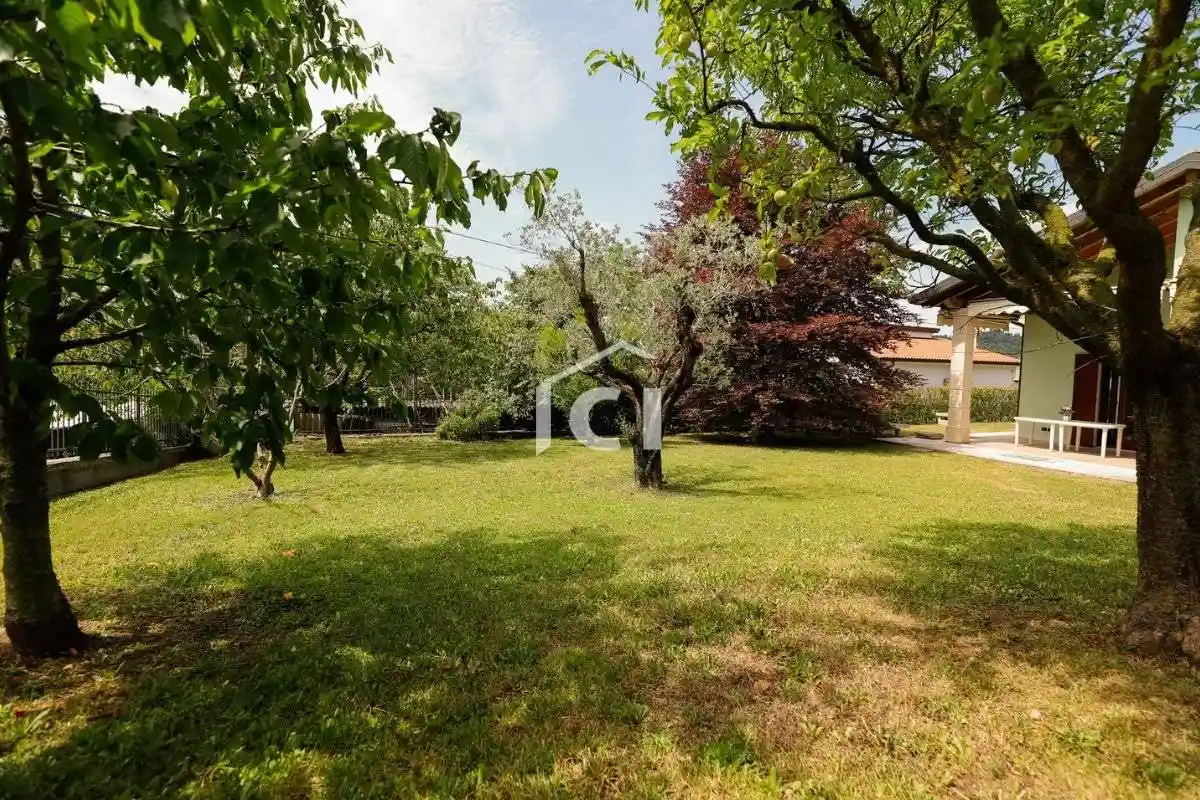 Villa bifamiliare, ottimo stato, 545 m², Santa Lucia, Pescantina - foto 2