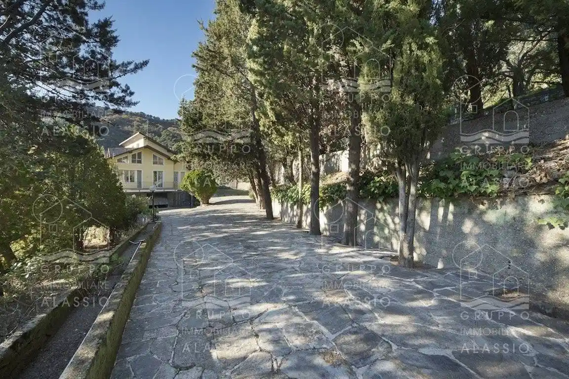 Villa unifamiliare, ottimo stato, 397 m², Fenarina, Via Neghelli, Collina di Ponente, Alassio - foto 2