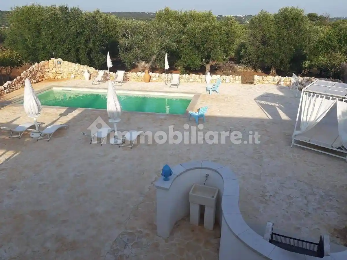 Trullo Contrada Badessa, Campanile, Fumarola, Cavalleriza, Ostuni - foto 3