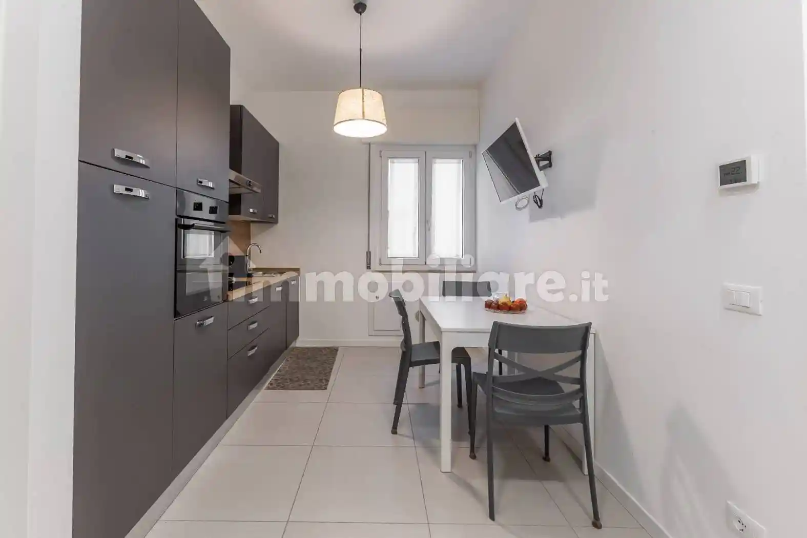 Quadrilocale via Antonio Oliosi 9, San Massimo - Croce Bianca, Verona - foto 2