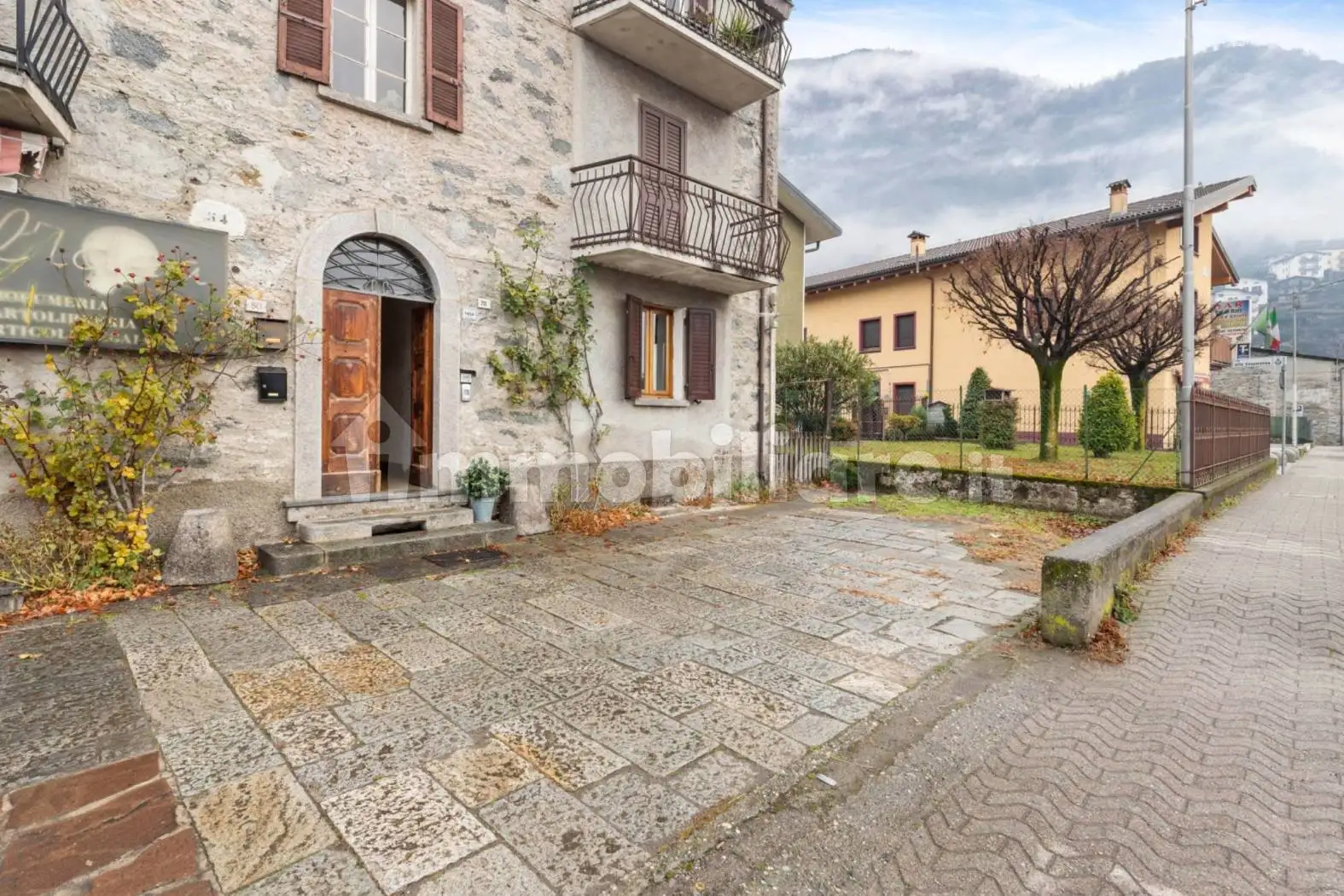 Appartamento in vendita a Verceia