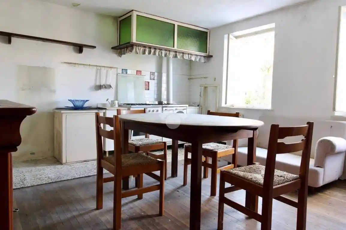 Rustico via G. Marconi 18, Centro, Aiello del Friuli - foto 2