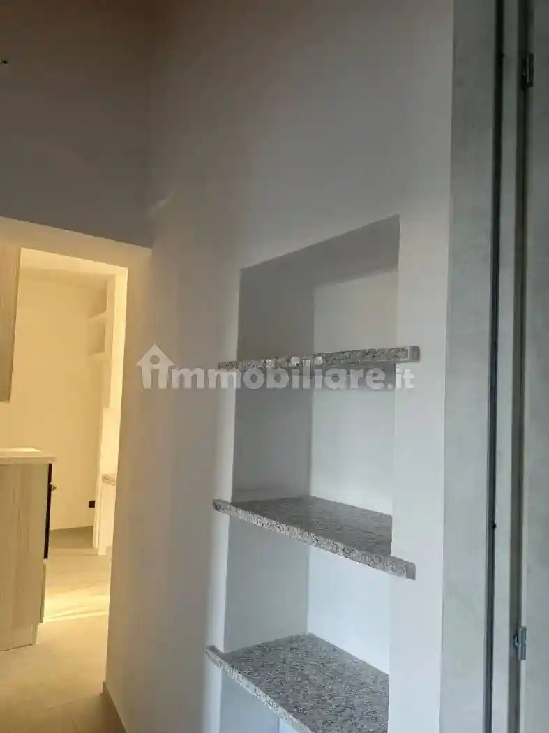 Trilocale via Rosa Nera 12, Broni - foto 2