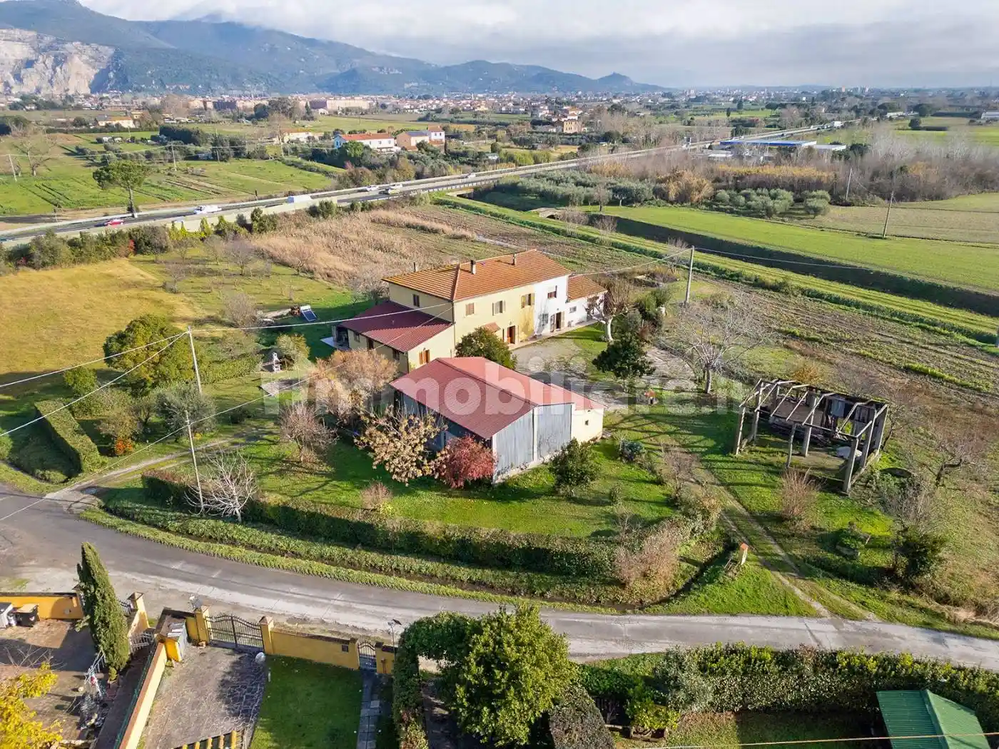 Casa colonica via Sant'Angela Merici, Arnaccio - Chiesanuova, Cascina - foto 2