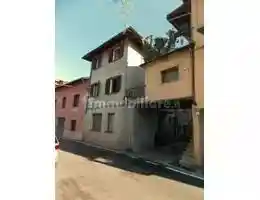 Appartamento in vendita a Esine