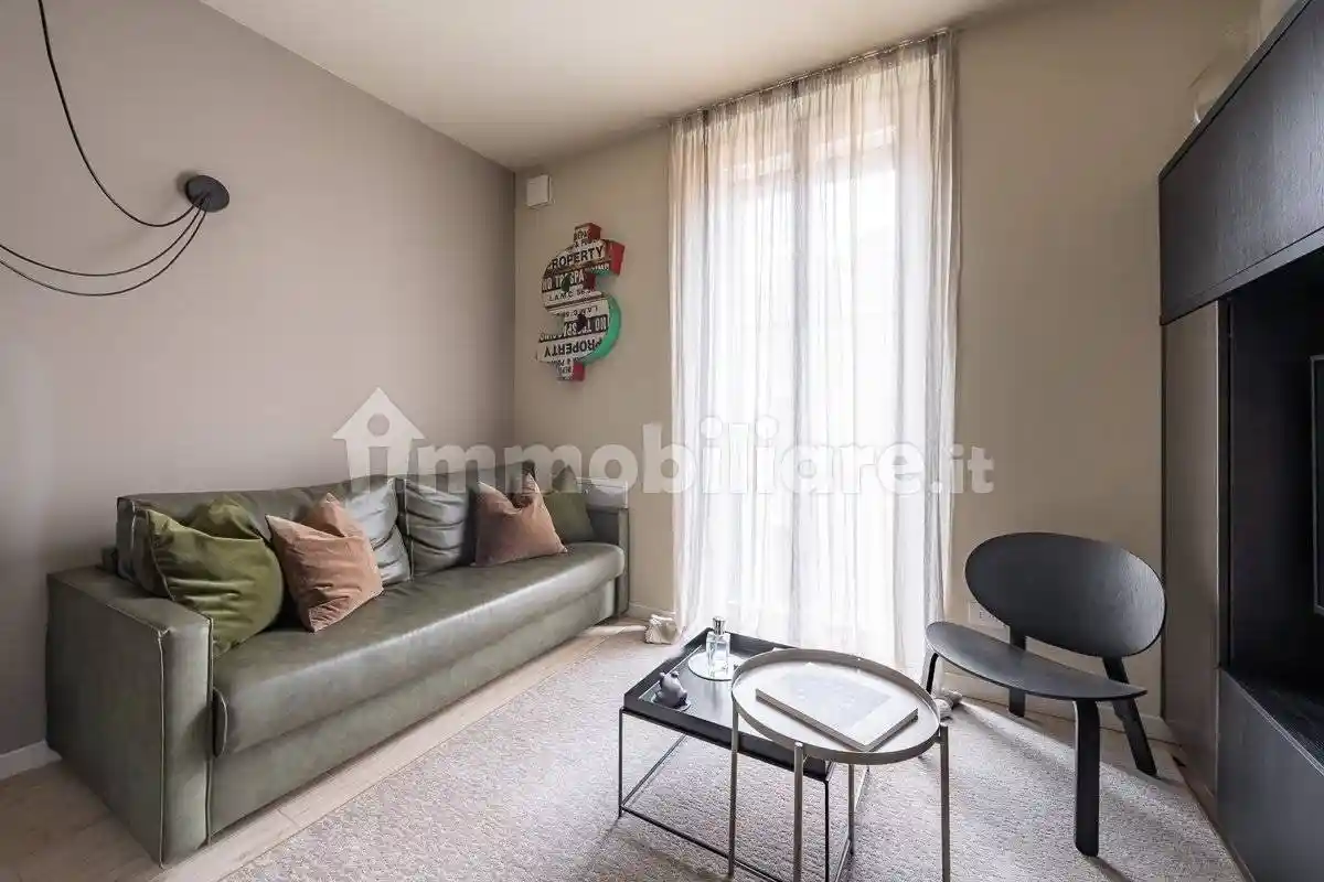 Bilocale via Marco Polo 13, Porta Nuova, Milano - foto 4