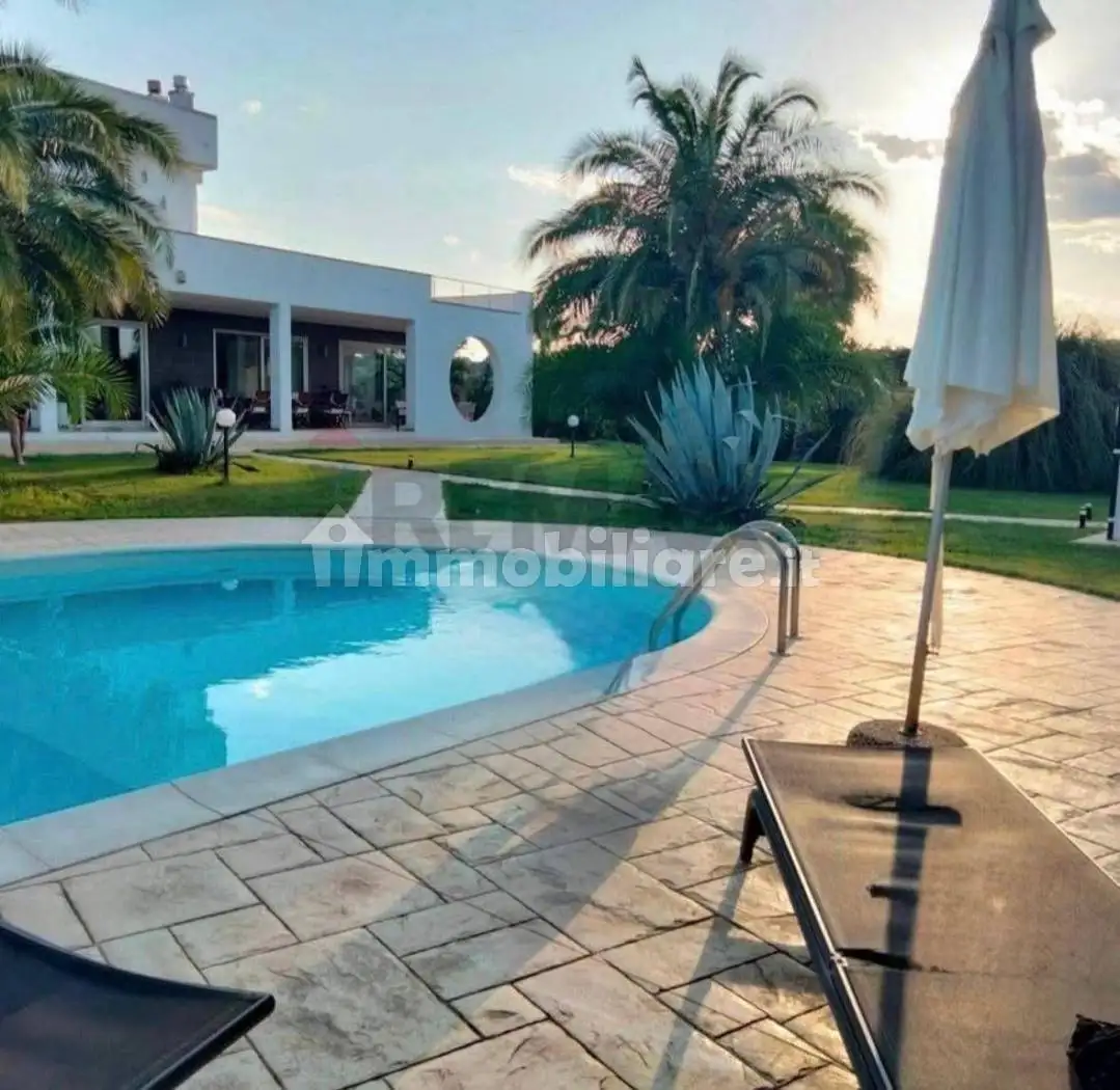 Villa in vendita a Corigliano-Rossano