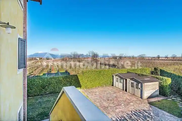 Trilocale Cantina Ca Maiol  loc. Molino 1, Rivoltella, Desenzano del Garda - foto 5