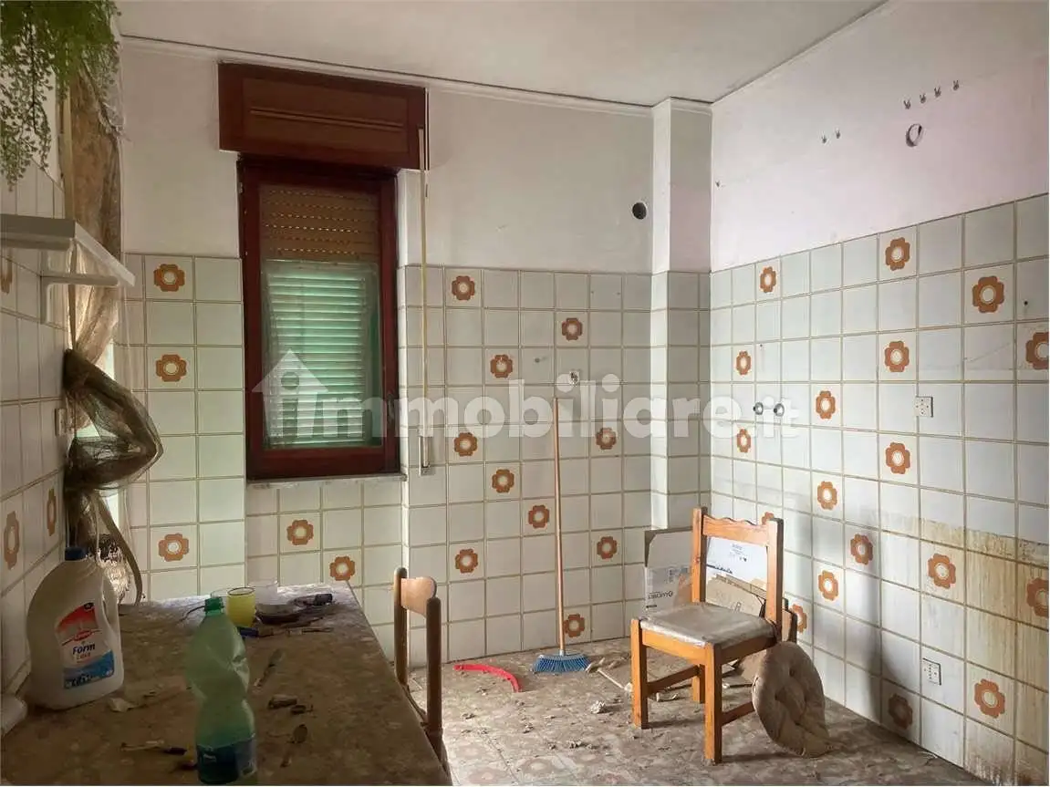 Appartamento in vendita a Mondragone
