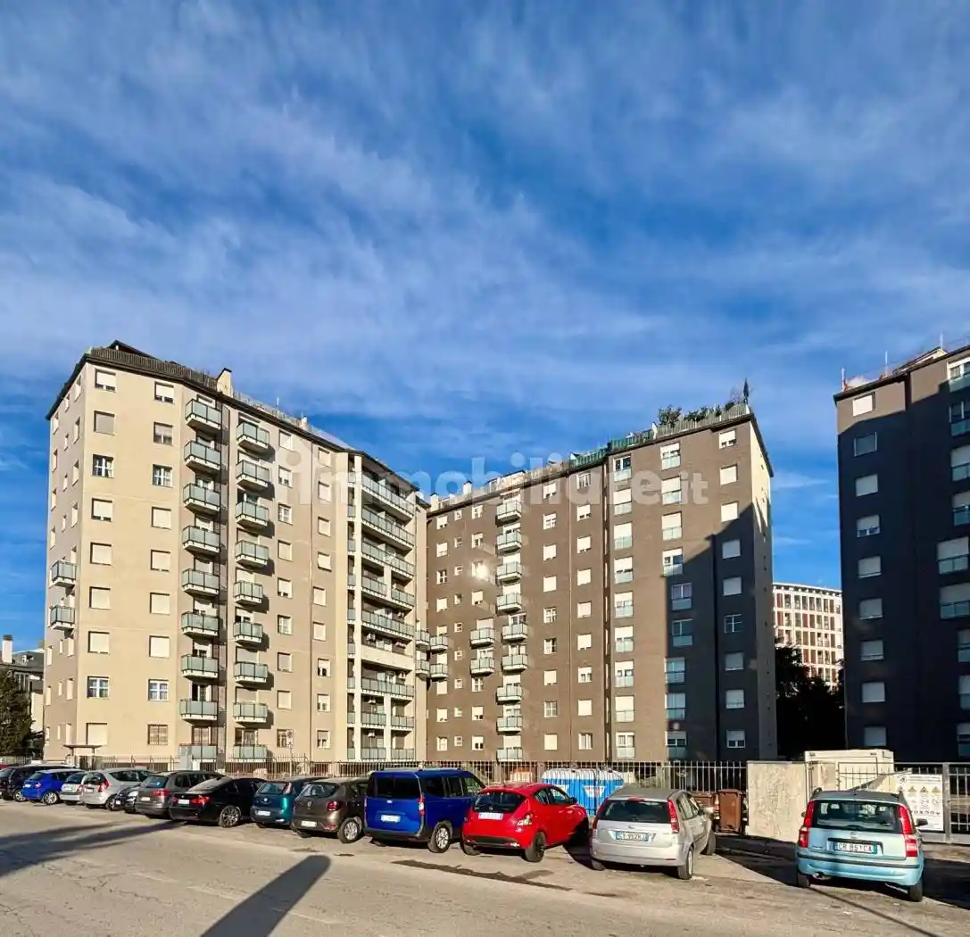 Trilocale via Lainate 64, San Giovanni, Rho - foto 3