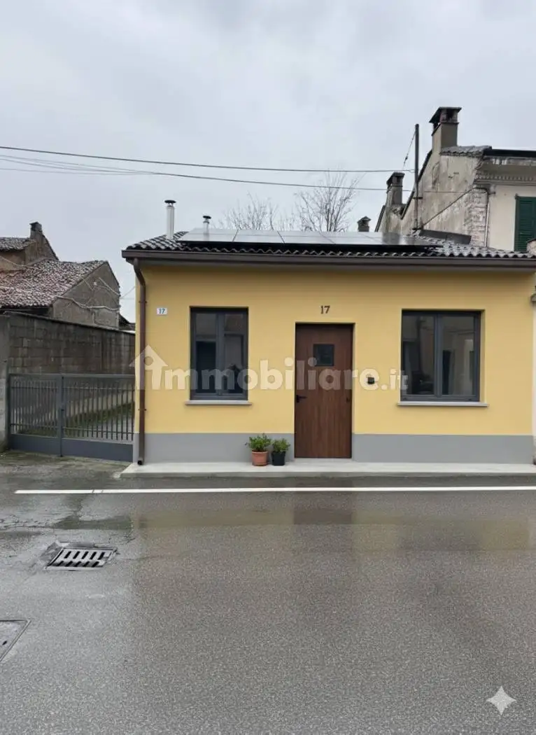 Villa in vendita a Salvirola