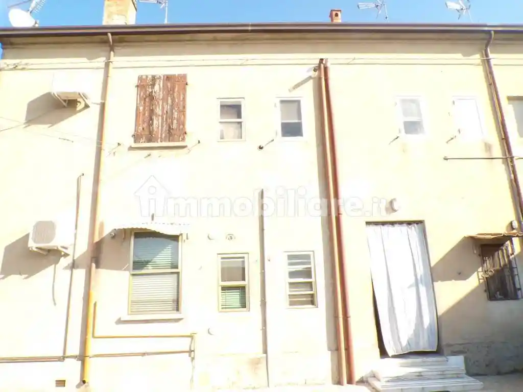 Quadrilocale via Ariosto 112, Masi San Giacomo, Masi Torello - foto 3