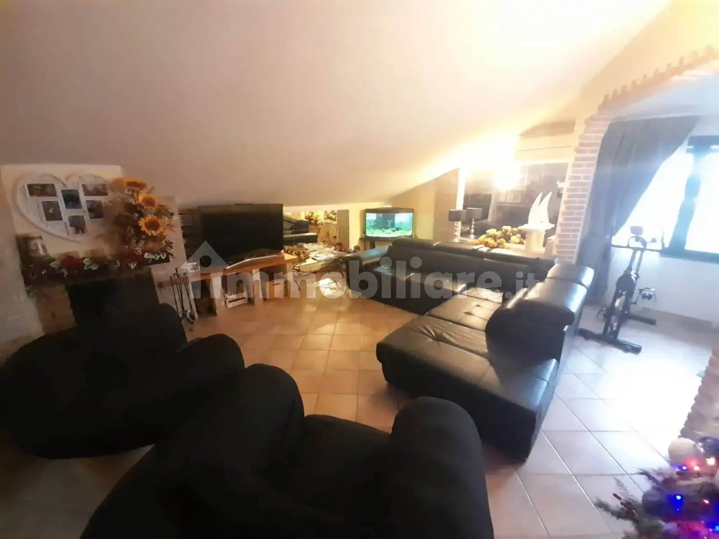 Appartamento in vendita a Luni