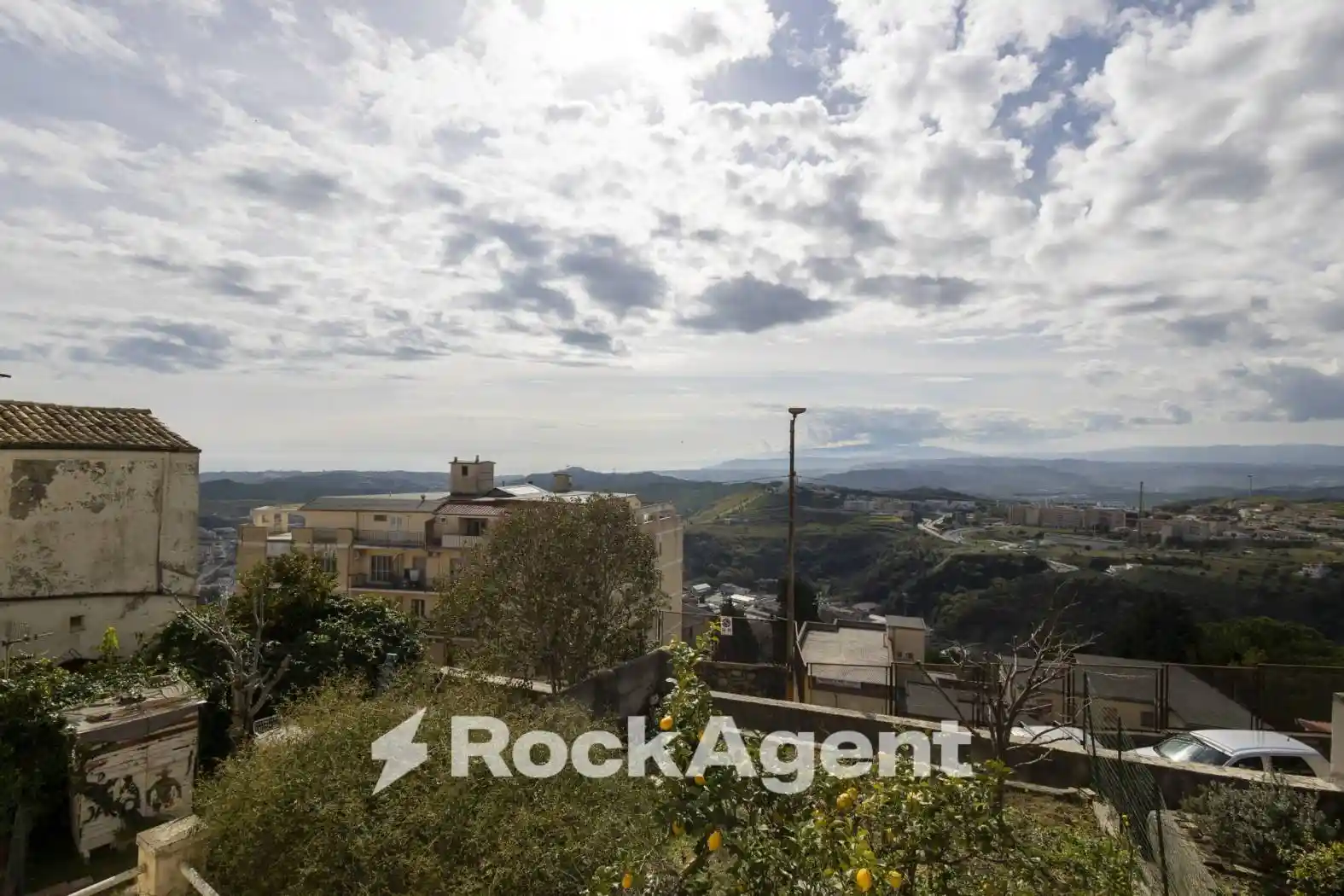Trilocale largo Raffaele Marincola Cattaneo, 33, Centro Storico, Catanzaro - foto 2
