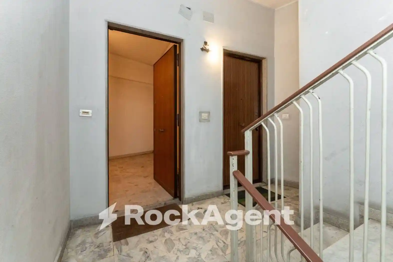 Appartamento via Federico Ciccaglione, 15, Borgo, Catania - foto 4