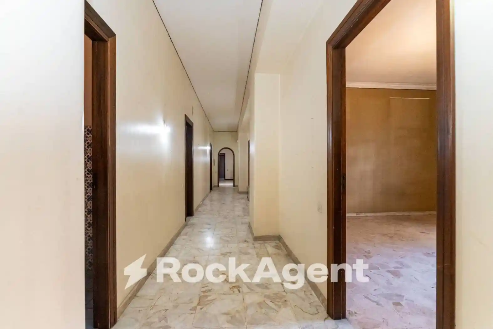 Appartamento via Federico Ciccaglione, 15, Borgo, Catania - foto 5