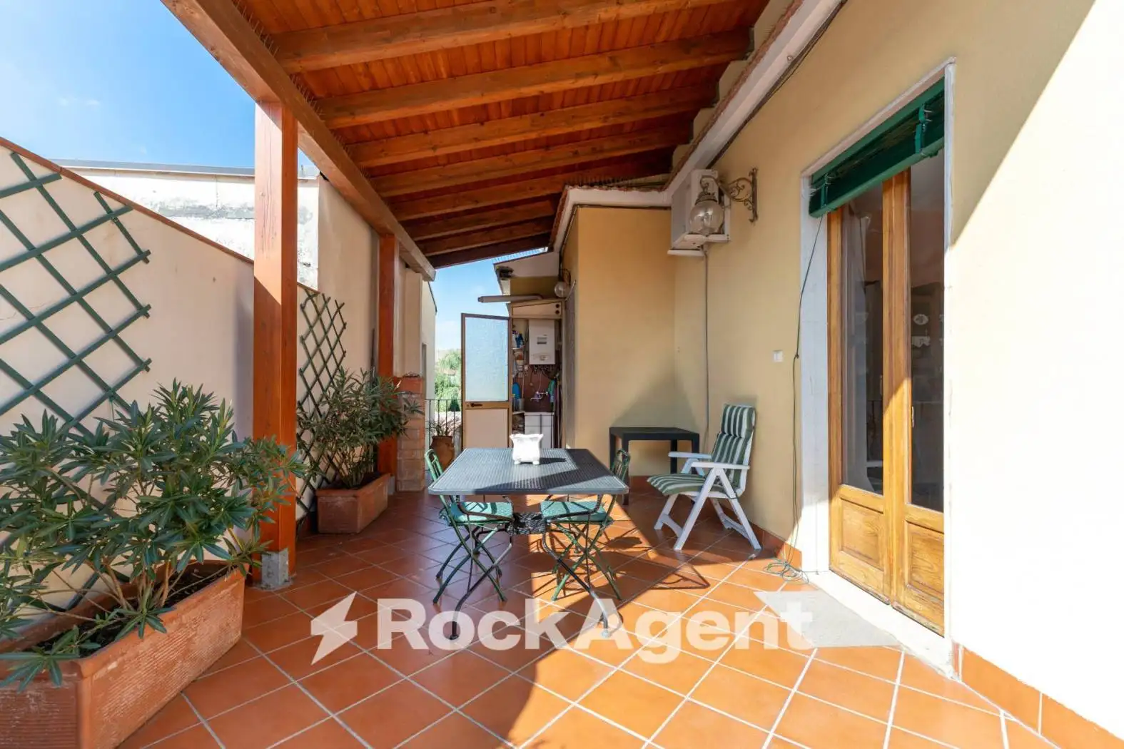 Appartamento in vendita a Trecastagni