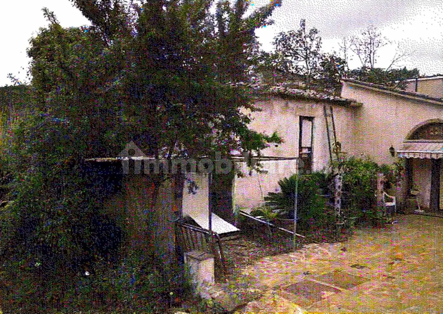 Appartamento in asta a Capraia e Limite