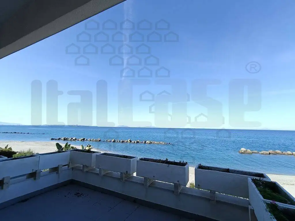 Appartamento in vendita a Rometta