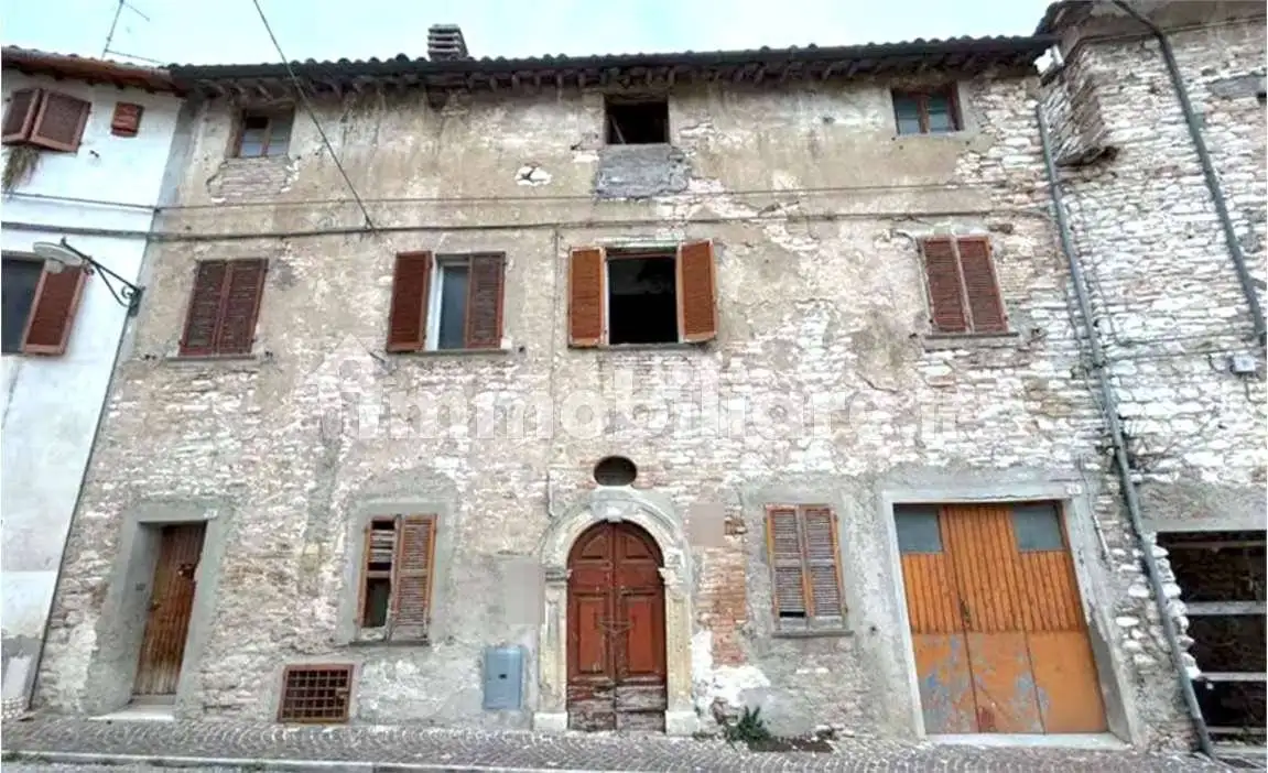 Appartamento in asta a Fossombrone