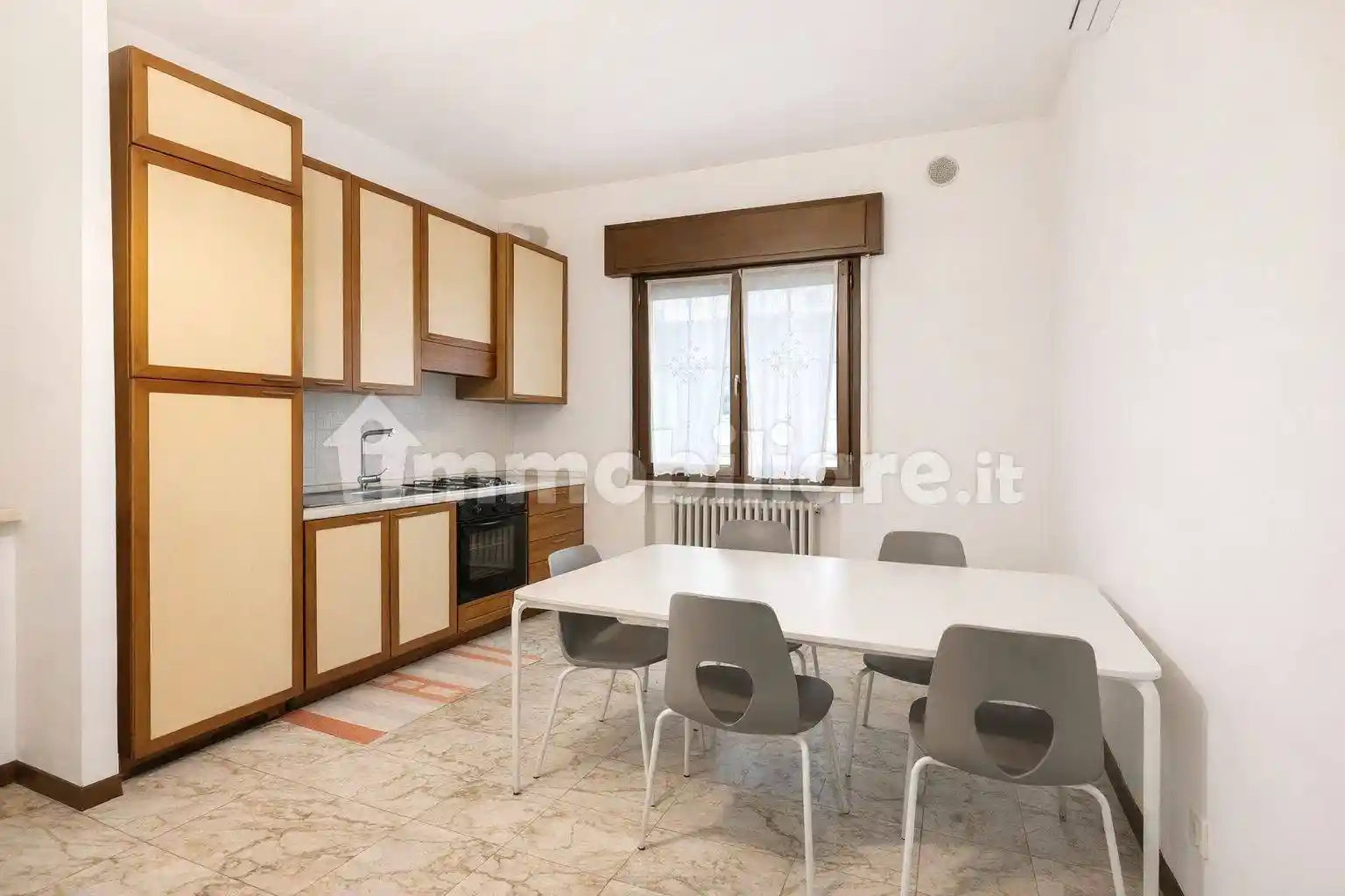 Trilocale via Brigata Composta 17/A, Santa Lucia - Golosine, Verona - foto 2