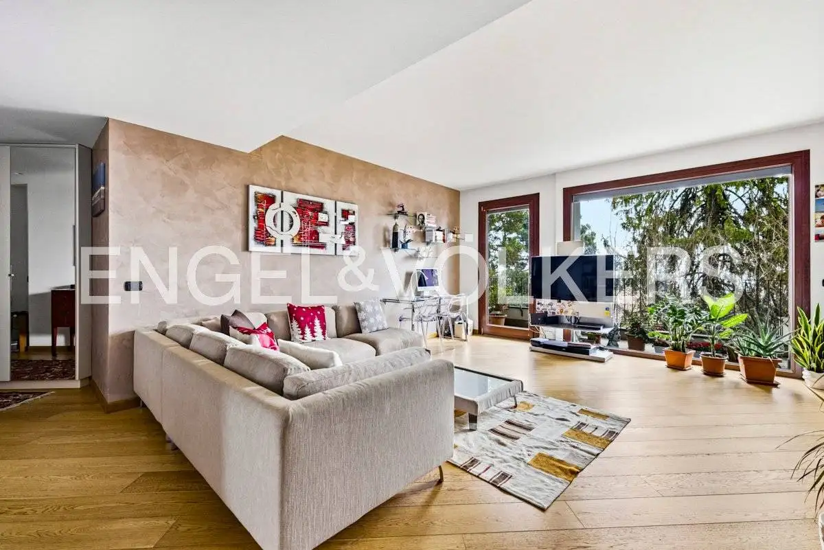 Appartamento in vendita a Varese