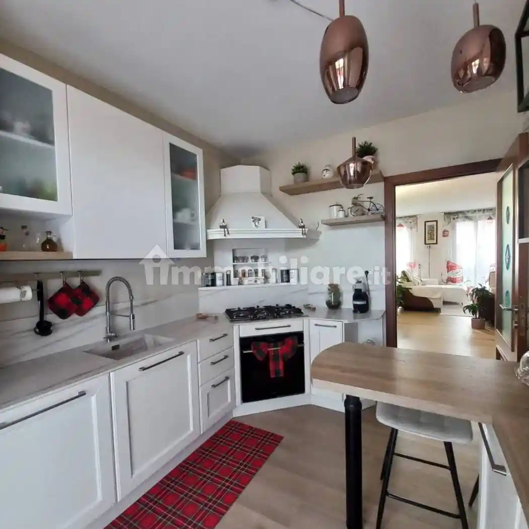 Villetta a schiera - foto 2