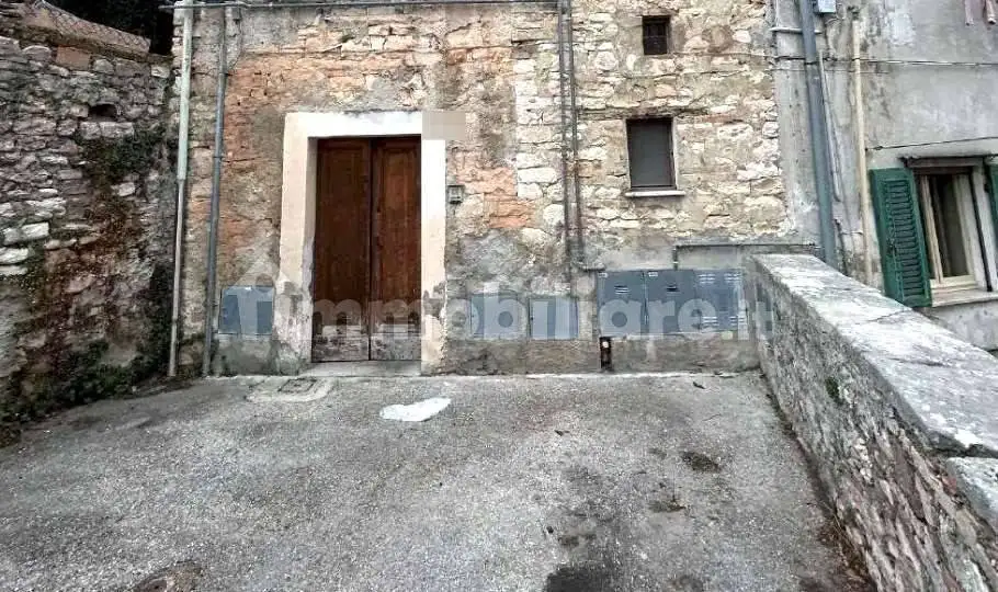 Appartamento in asta a Fossombrone
