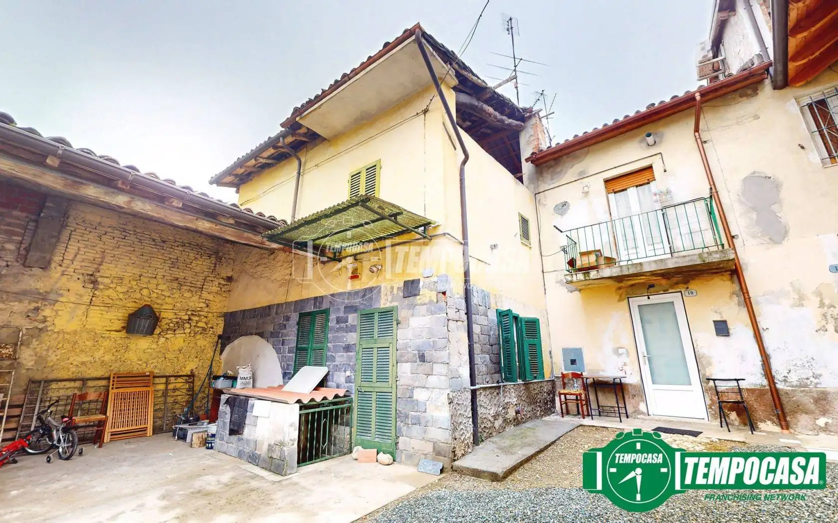 Casa indipendente in vendita a Villalvernia